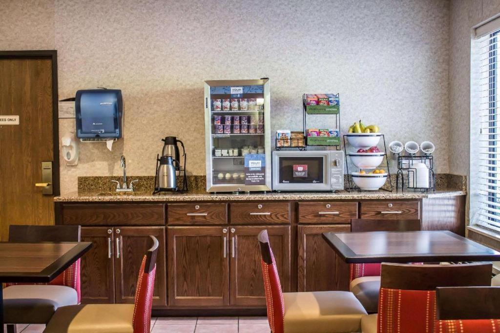 Comfort Inn Cambridge Eksteriør bilde